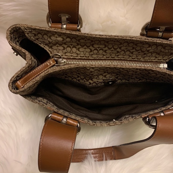 Coach handbag/purse - Picture 6 of 12